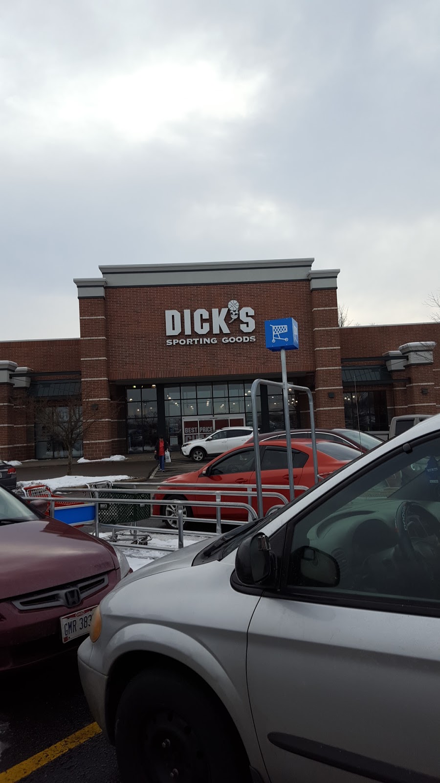 DICKS Sporting Goods | 7305 Market Pl Dr, Aurora, OH 44202, USA | Phone: (330) 562-4200