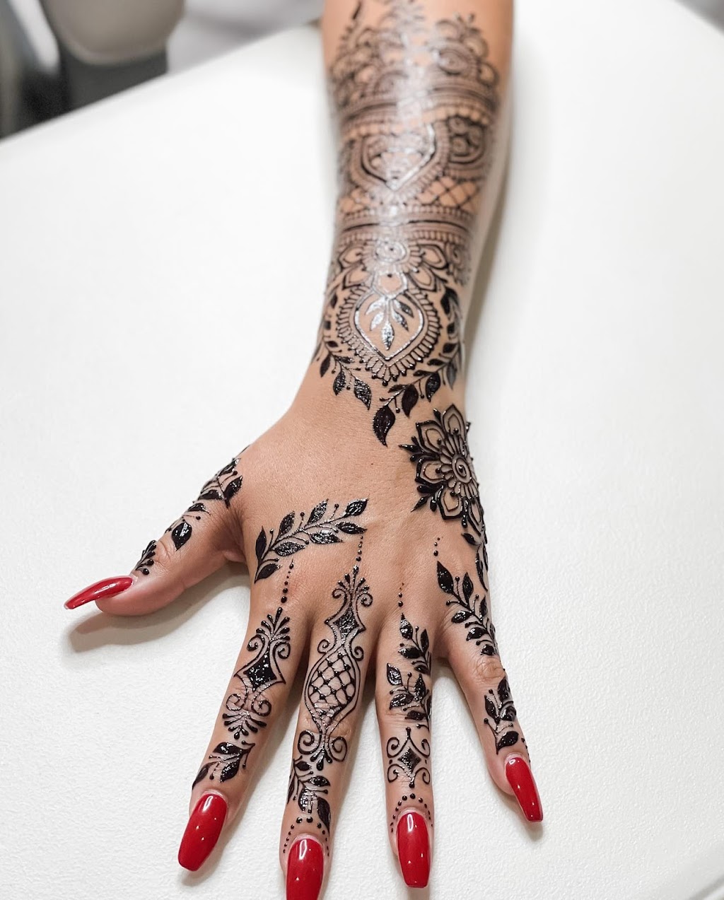 KG Henna and Body Art | 9516 Orleans Ln, Riverside, CA 92508, USA | Phone: (951) 210-6944