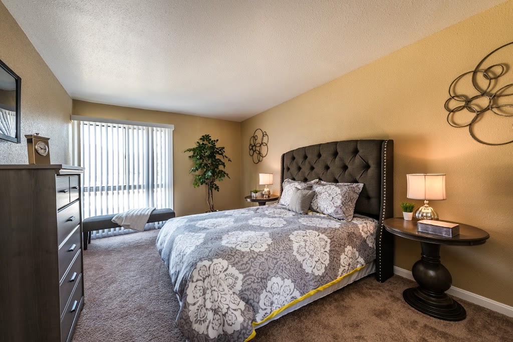 Meadows at Capitol Heights | 5284 Marlboro Pike, Capitol Heights, MD 20743, USA | Phone: (301) 381-4878