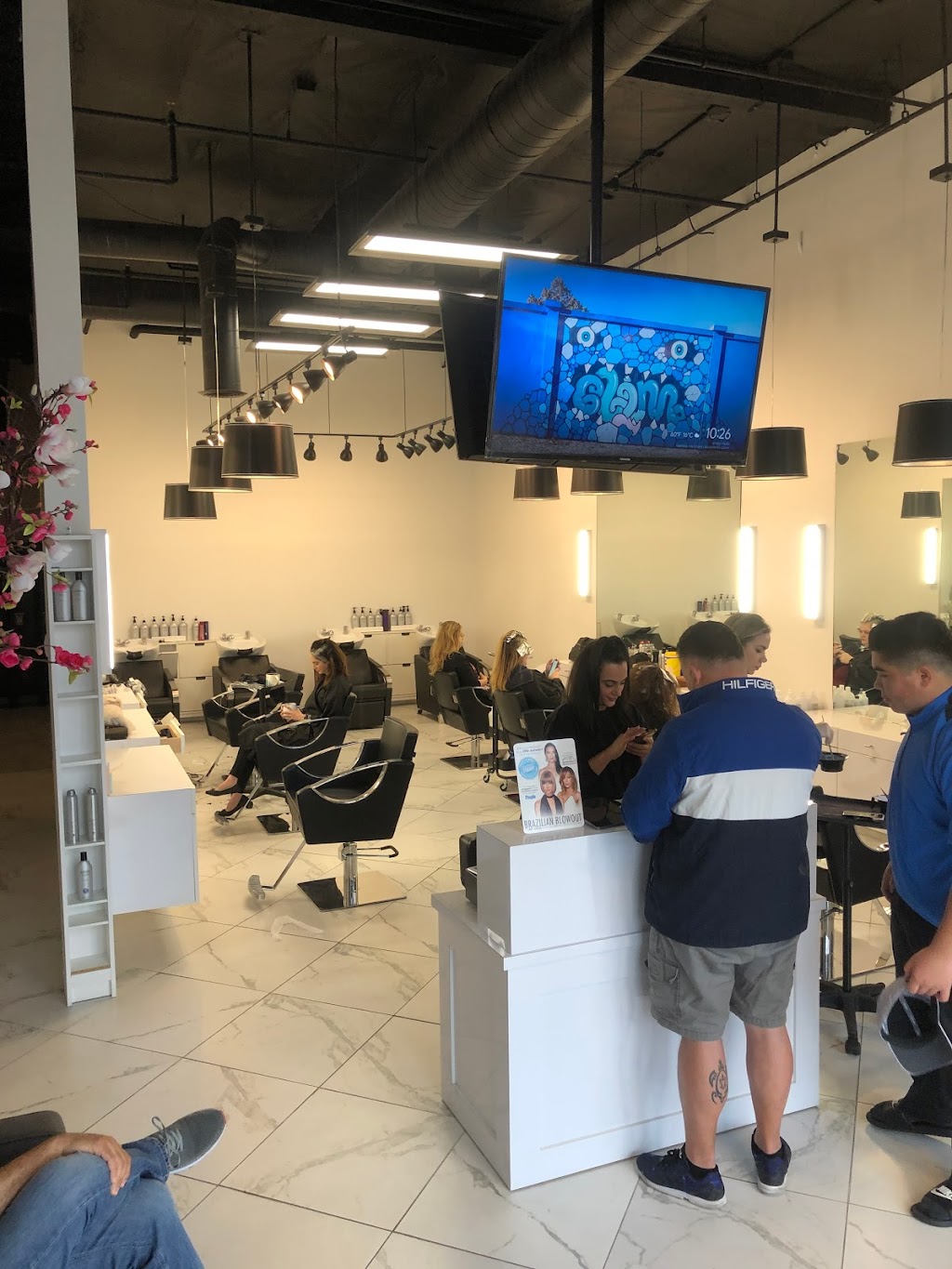 ONE Hair Salon San Diego | 872 Eastlake Pkwy #611, Chula Vista, CA 91915, USA | Phone: (619) 934-2018