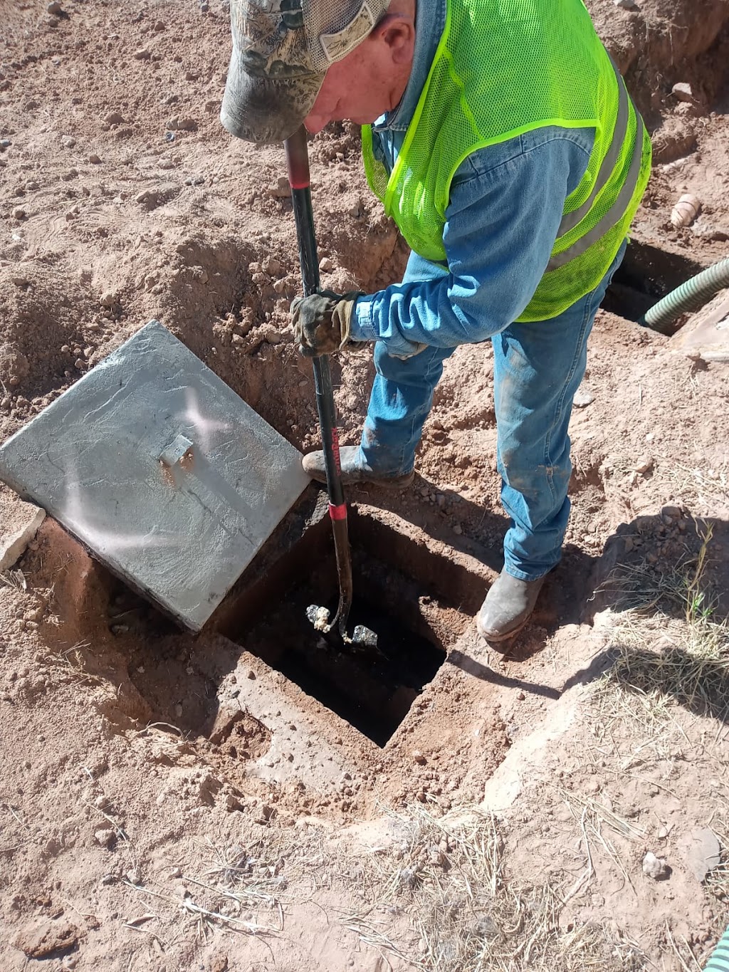 Henrys Cesspool Services & Construction | 7178 Doniphan Dr, Canutillo, TX 79835 | Phone: (915) 877-3117