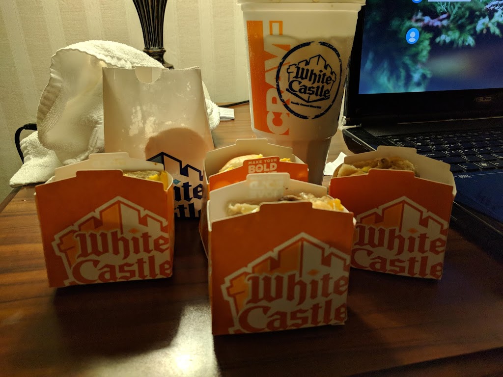 White Castle | 220 Broadway, Paterson, NJ 07501, USA | Phone: (973) 345-8928