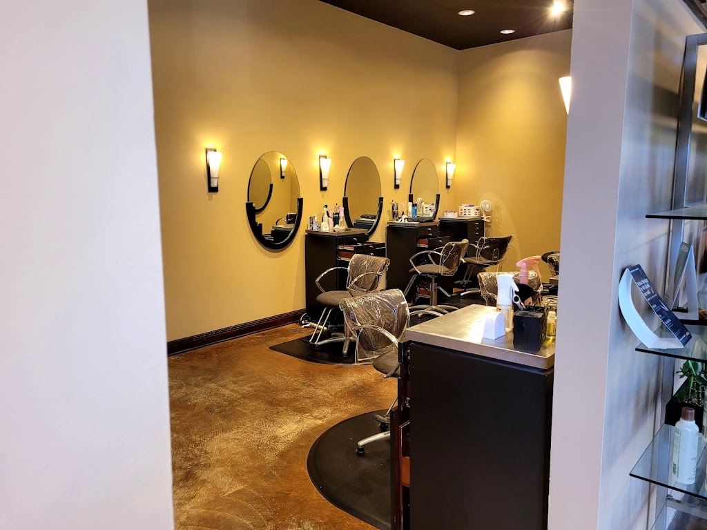 Georgys Salon & Spa | 701 W Esplanade Ave, Kenner, LA 70065, USA | Phone: (504) 465-9590