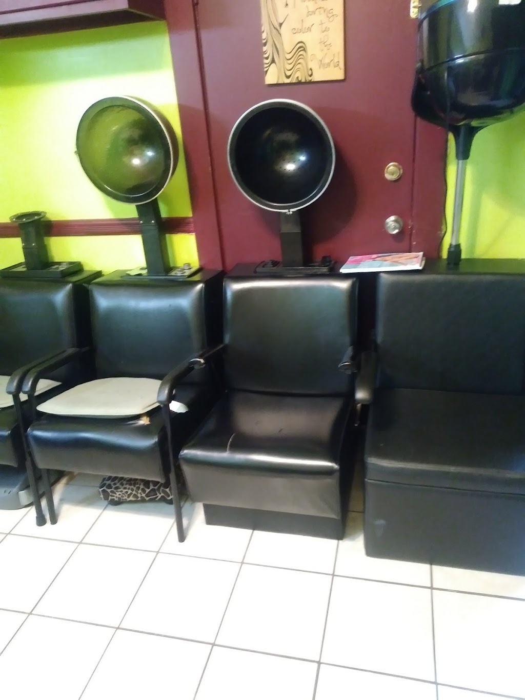 Beauty Salon | 5458 Annapolis Rd, Bladensburg, MD 20710, USA | Phone: (202) 912-0360