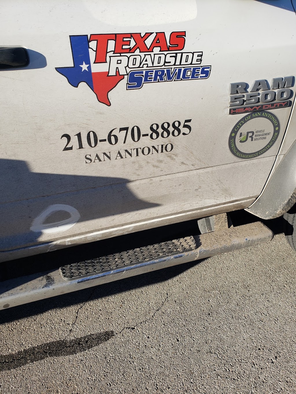 Texas Roadside Services & Towing | 3722 SW Loop 410, San Antonio, TX 78227, USA | Phone: (210) 674-4444