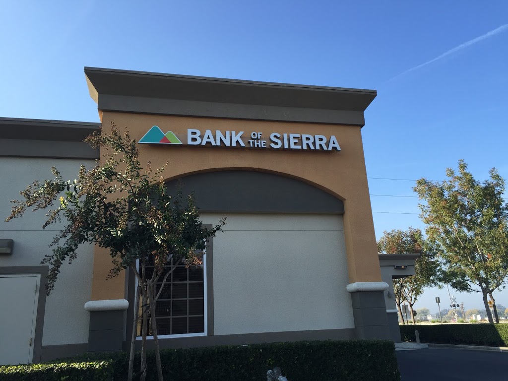 Bank of the Sierra | 1095 Manning Ave, Reedley, CA 93654, USA | Phone: (559) 638-1602
