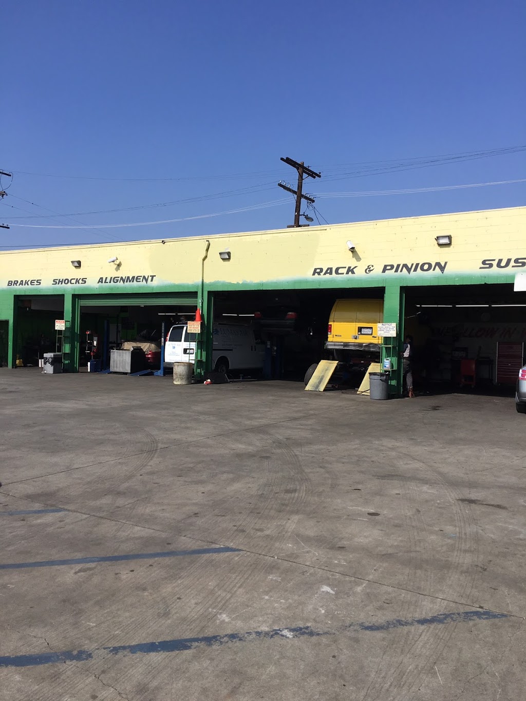 Chungs Auto Repair | 211 E Manchester Ave, Los Angeles, CA 90003, USA | Phone: (323) 750-9433