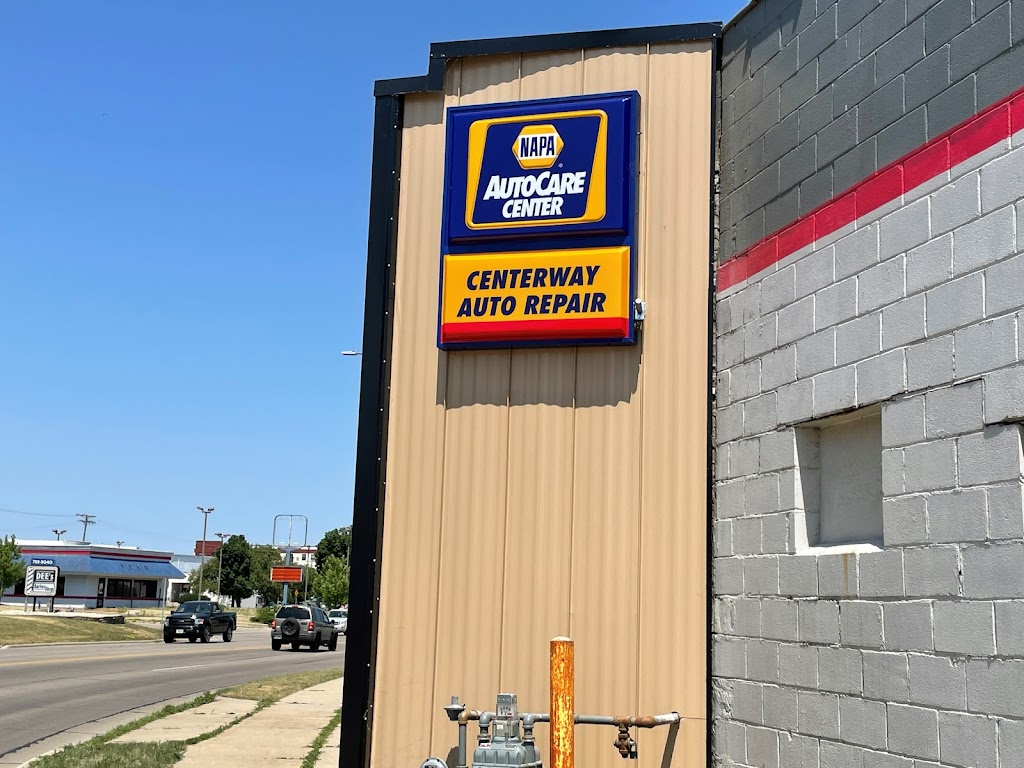 Centerway Auto Repair Inc | 509 W Centerway, Janesville, WI 53548 | Phone: (608) 757-2070