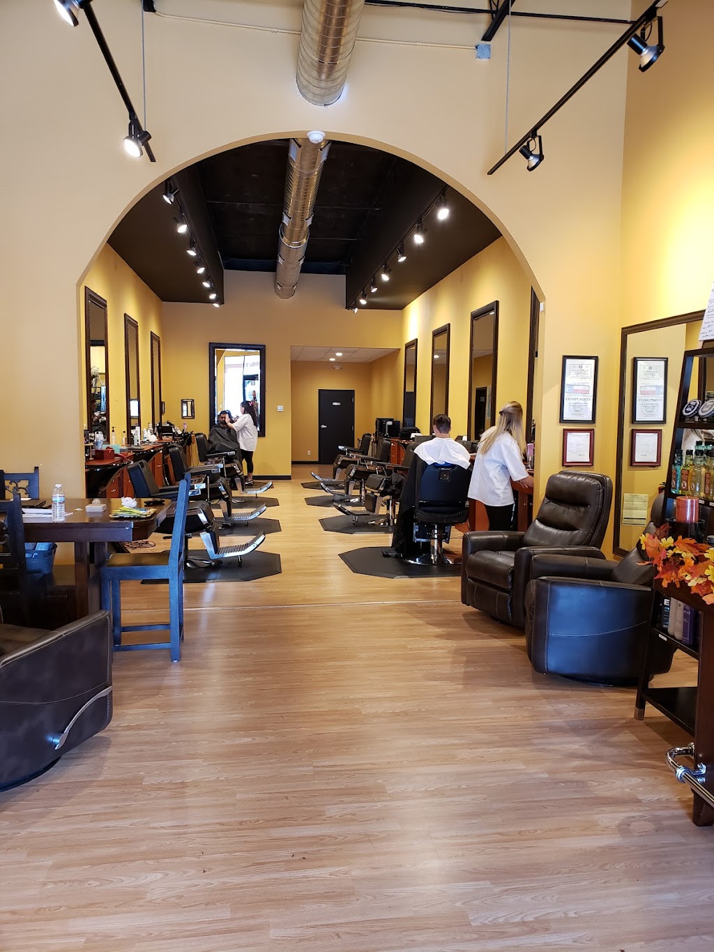 Lombardos Barber Salon | 2701 Custer Pkwy Ste 805, Richardson, TX 75080, USA | Phone: (214) 227-9555