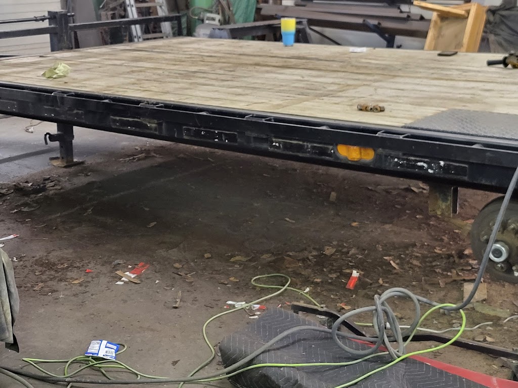 Searra Custom Trailers | 47 Gabriel Rd, Corinth, NY 12822, USA | Phone: (518) 654-7655