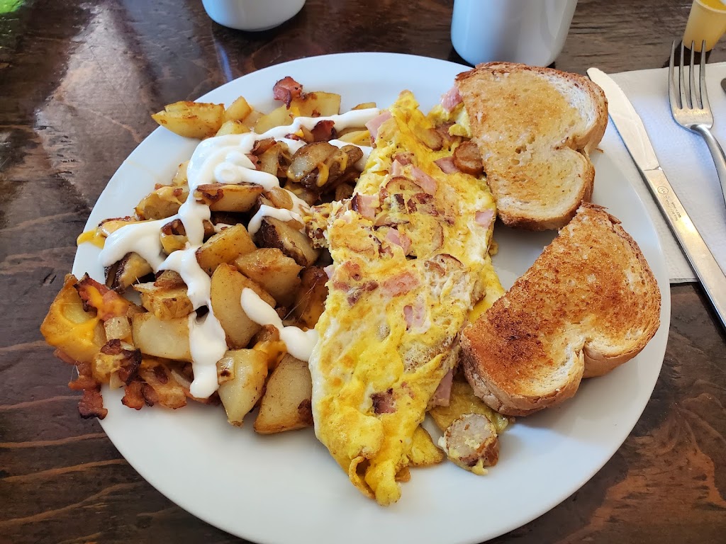 The Breakfast Barn Diner | 154 Main St W, Port Colborne, ON L3K 3V2, Canada | Phone: (905) 834-4507