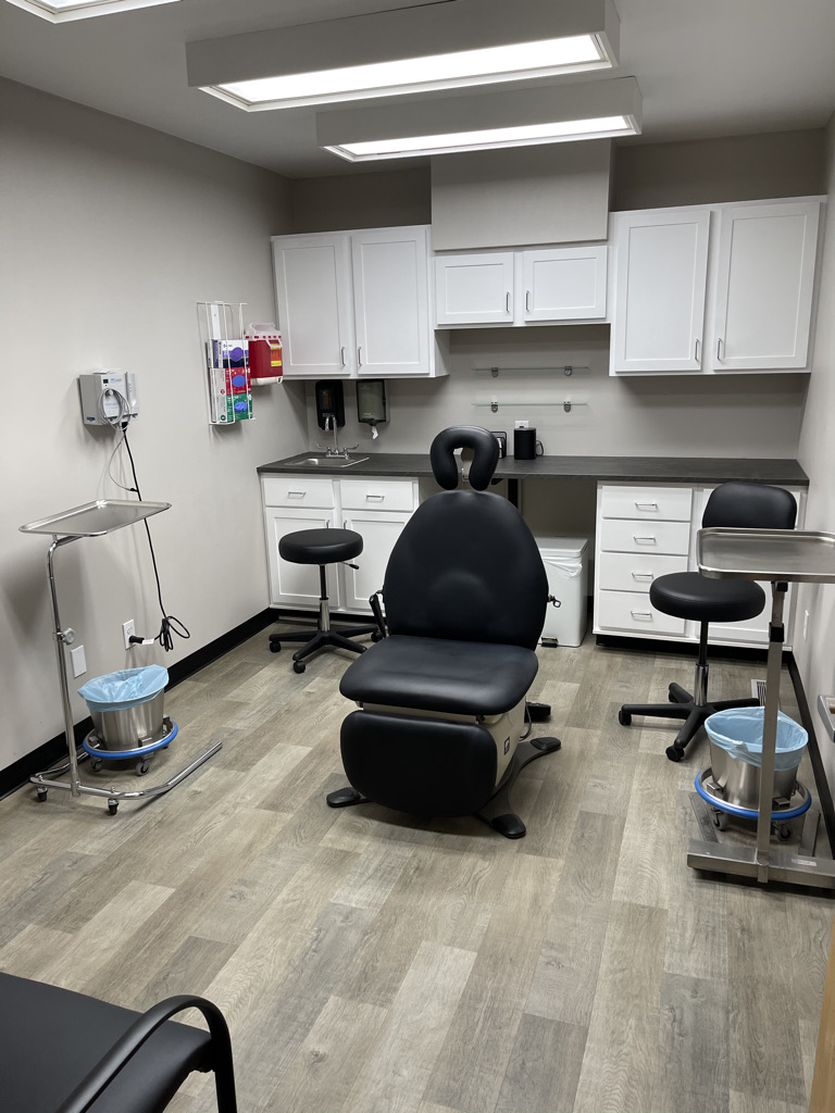 Bravia Dermatology Defiance | 1490 Pinehurst Dr, Defiance, OH 43512, USA | Phone: (419) 948-3376