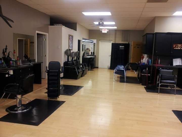 Beauty Works Hair & Tanning Salon | 2040 Rankin Mill Rd C, Greensboro, NC 27405, USA | Phone: (336) 802-0280