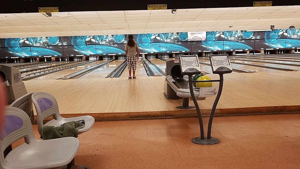 Schofield Bowling Center | 557 Burr Pl, Schofield Barracks, HI 96857, USA | Phone: (808) 655-0573