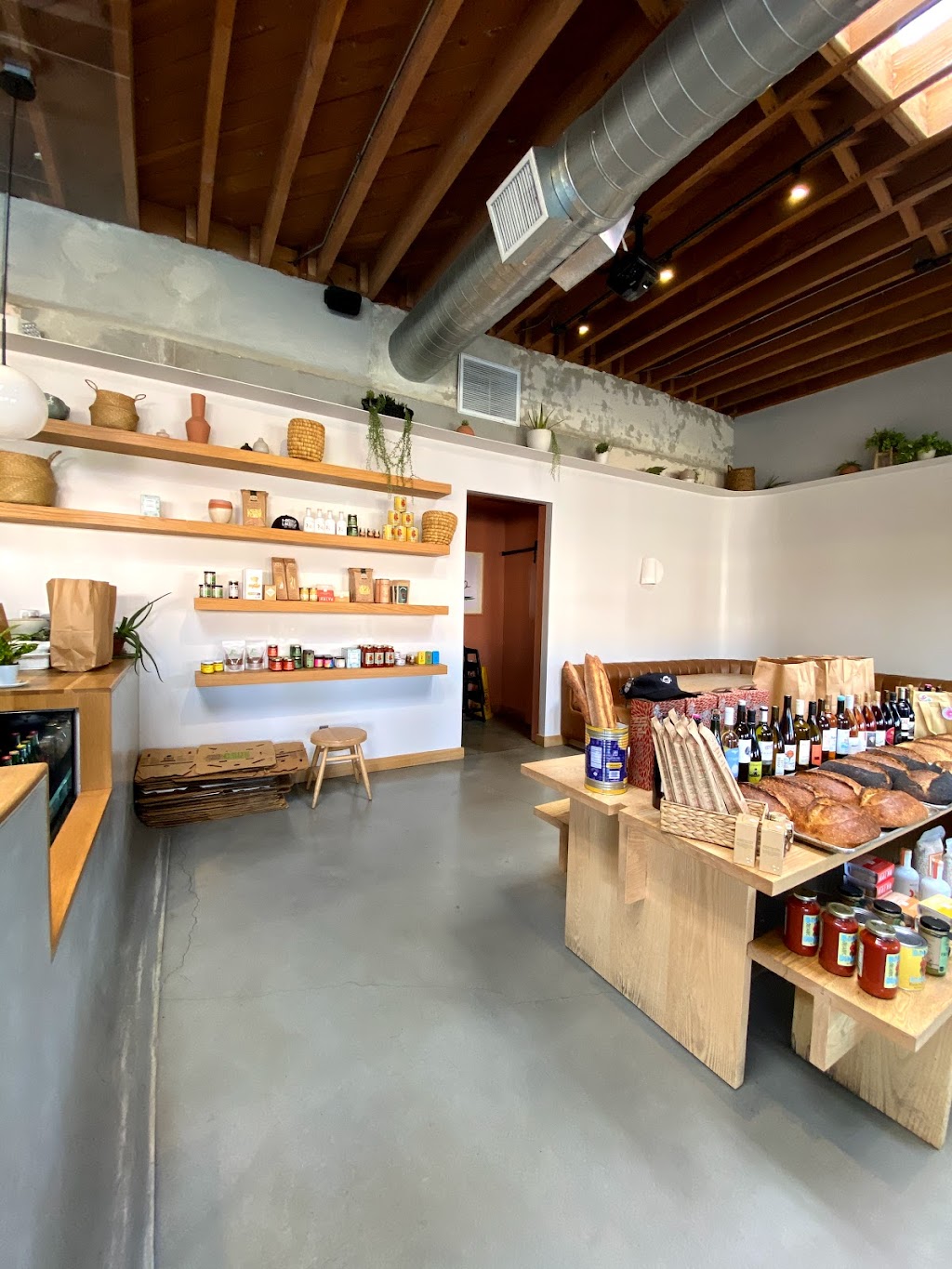Highly Likely Café | 4310 W Jefferson Blvd, Los Angeles, CA 90016, USA | Phone: (310) 622-4550
