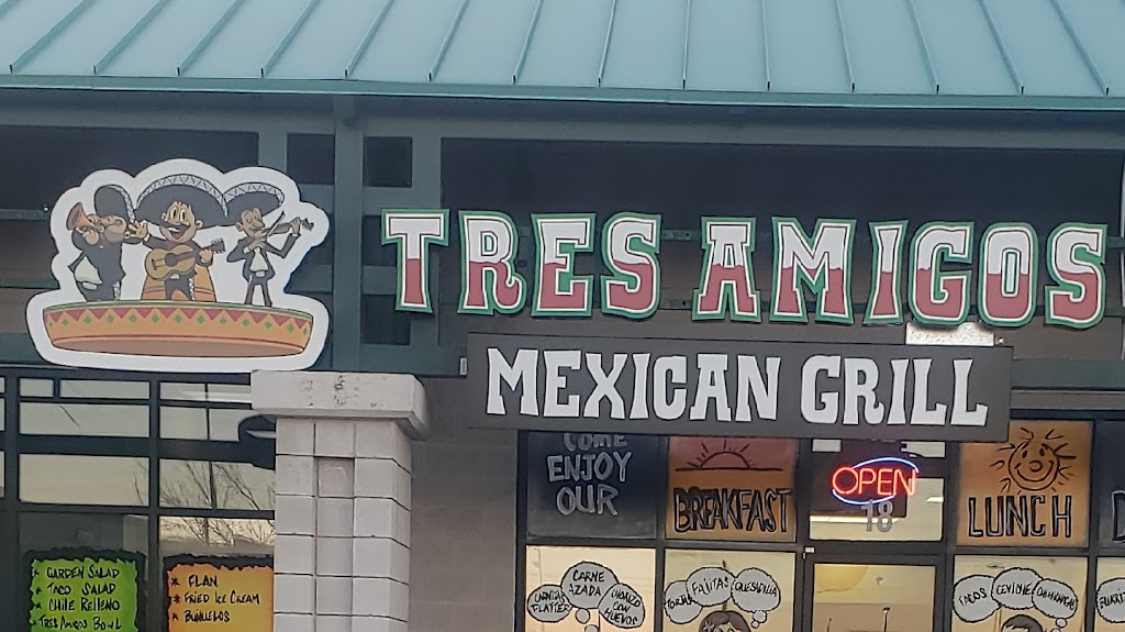 Tres Amigos Mexican Grill | 2381 E Windmill Ln suite 18, Las Vegas, NV 89123, USA | Phone: (702) 202-2790