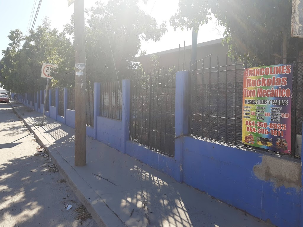 Jardin Dorado Elementary School | Pino s/n, Jardin Dorado, 22200 Tijuana, B.C., Mexico | Phone: 664 103 5619