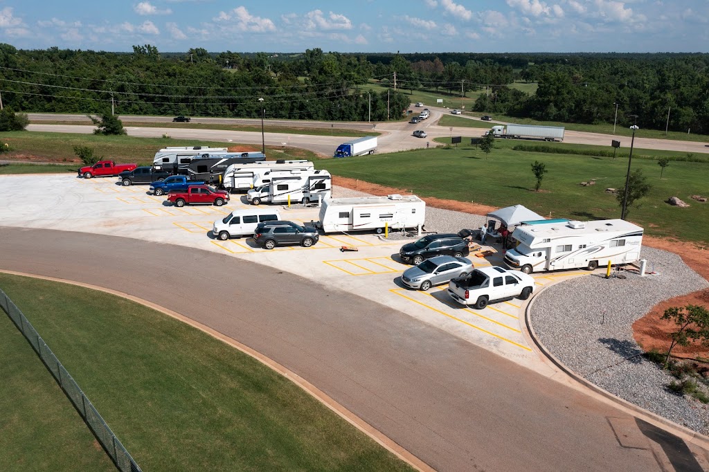 Loves RV Hookup | 2700 OK-33, Guthrie, OK 73044, USA | Phone: (405) 260-1493