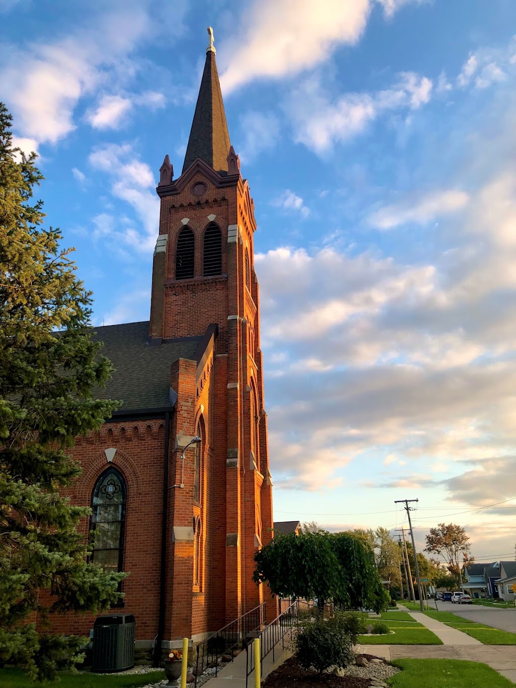 St Rose Catholic Church | 206 Summit St, Monroeville, IN 46773, USA | Phone: (260) 623-6437