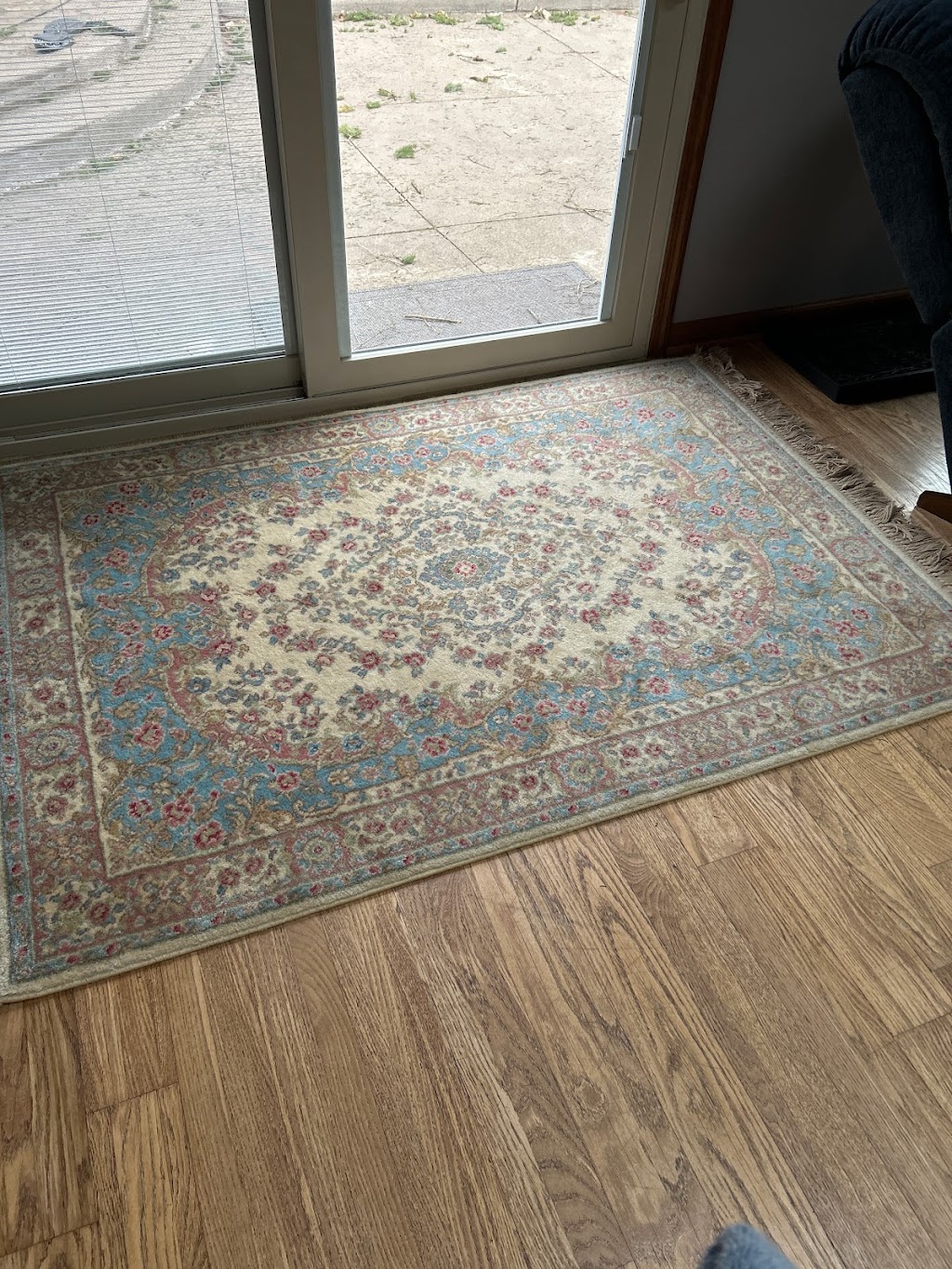 SaulClean - Carpet & Rug Dyeing | 1302 Lyons Rd, Centerville, OH 45458, USA | Phone: (937) 903-2123