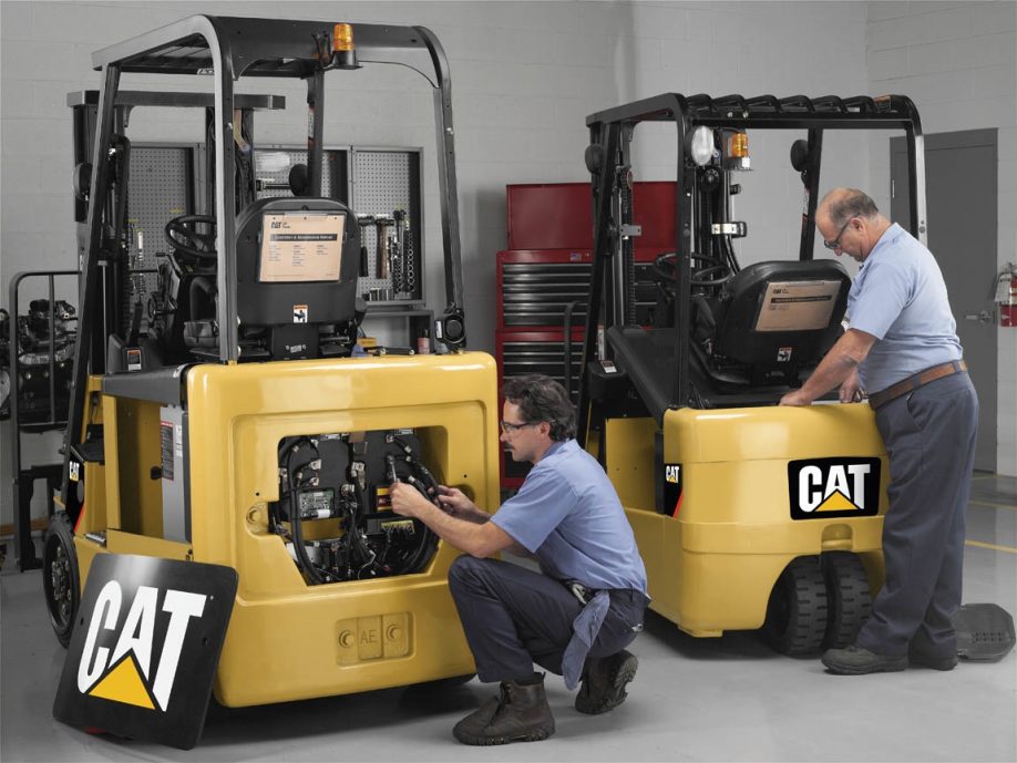 Russs Lift Truck Maintenance | 2760 E Miraloma Ave, Anaheim, CA 92806 | Phone: (714) 225-0624