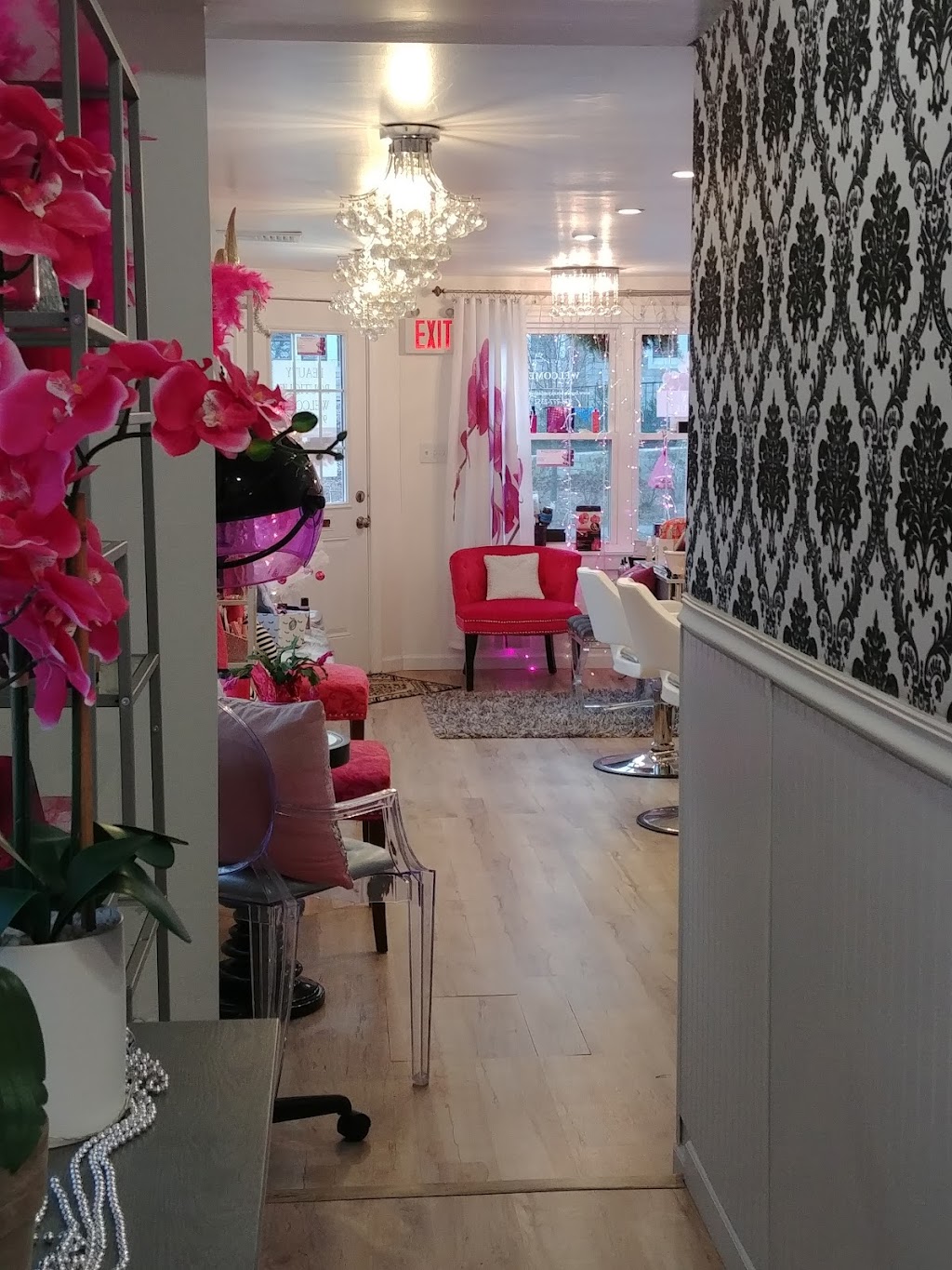 Beauty Boutique | 40 Franklin St, Danvers, MA 01923, USA | Phone: (978) 777-2352