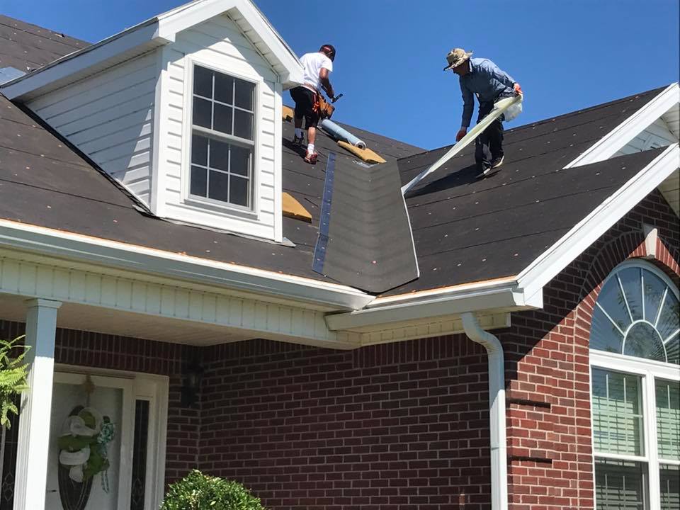 NEW LOOK - Roofing, Siding, Windows and Gutters | 3021 Windsor Lakes Pkwy, Louisville, KY 40214, USA | Phone: (502) 341-4415