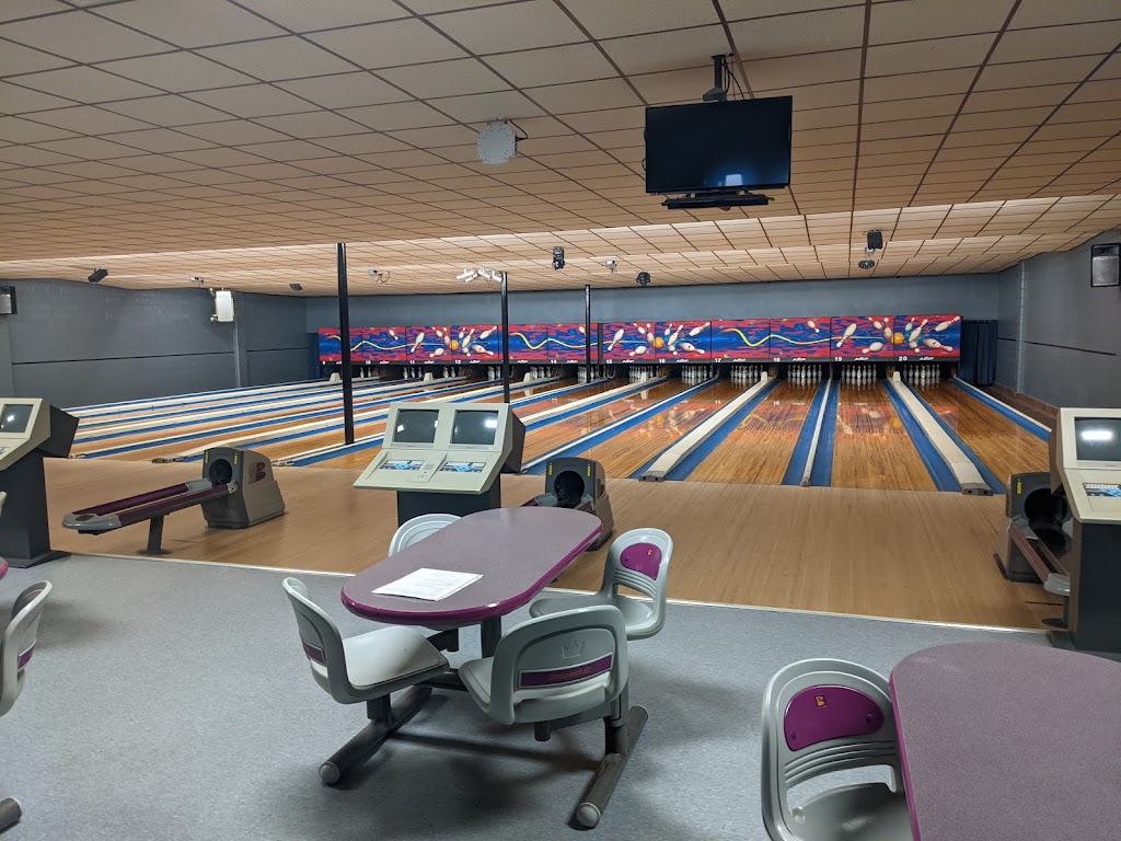 Eden Bowling Center | 8716 S Main St, Eden, NY 14057 | Phone: (716) 992-4687