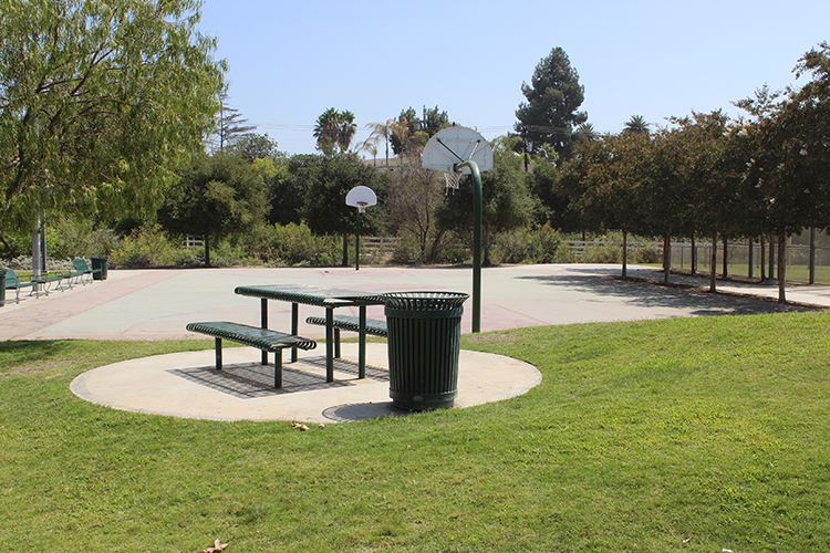 Recreation Park Community Center | 4900 E 7th St, Long Beach, CA 90804, USA | Phone: (562) 570-1670