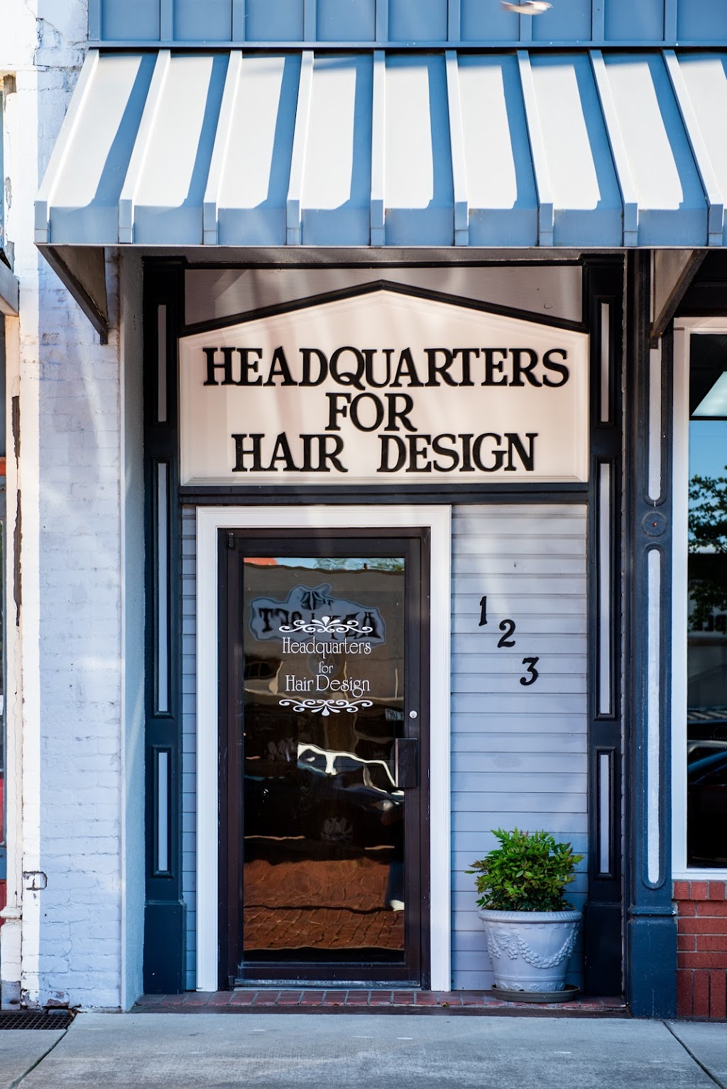 Headquarters For Hair Designs | 123 McKinney St, Farmersville, TX 75442, USA | Phone: (972) 782-8541