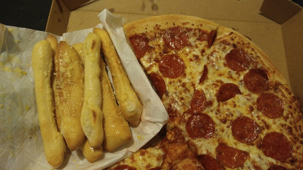 Little Caesars Pizza | 4706 W Walton Blvd, Waterford Twp, MI 48329, USA | Phone: (248) 673-6260