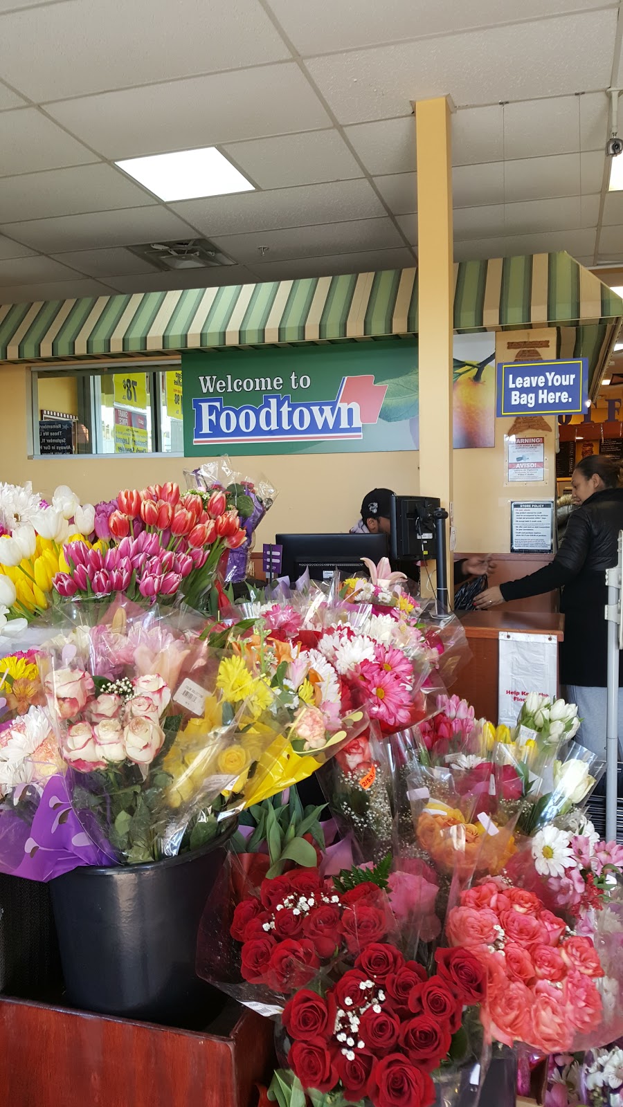 Foodtown of Boston Post Road | 3471 Boston Post Rd, Bronx, NY 10469, USA | Phone: (718) 652-9471