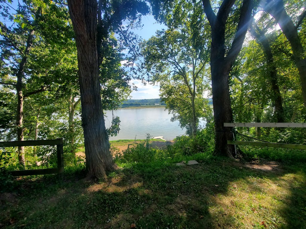 Treasure Cove Campground | 1 Ashland Cove Rd, Vevay, IN 47043, USA | Phone: (812) 599-3990