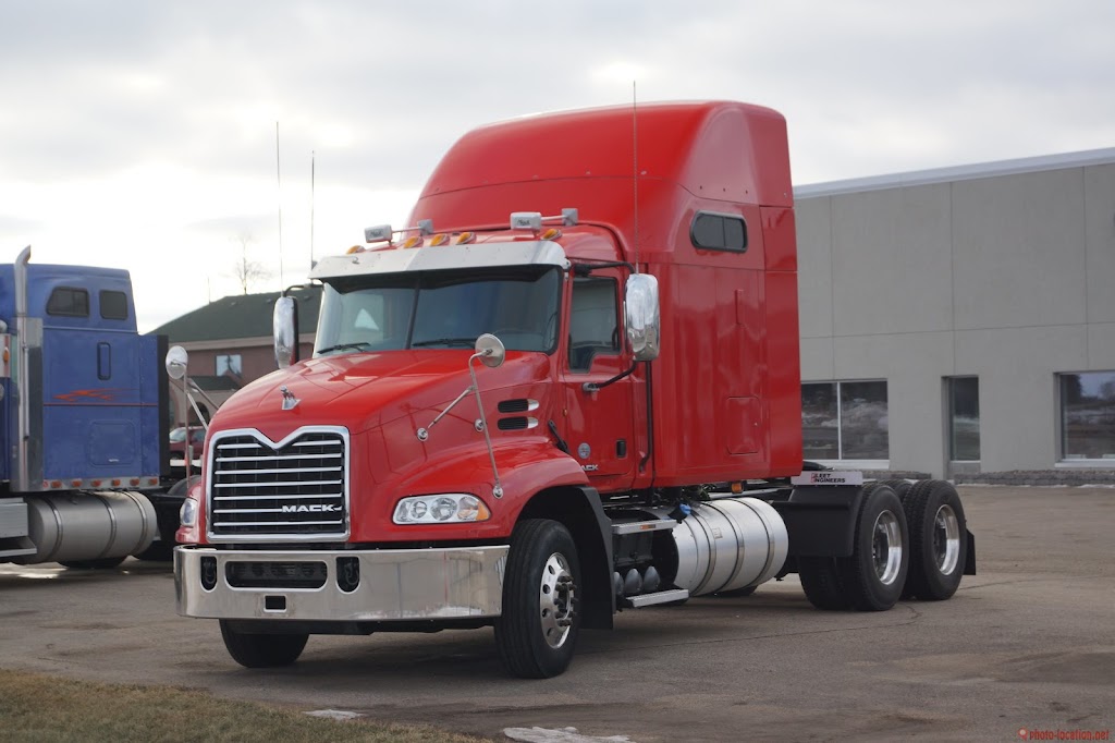 Truckers 24 Hour Road Service | 2636 Huron St, Los Angeles, CA 90065, USA | Phone: (213) 205-2997