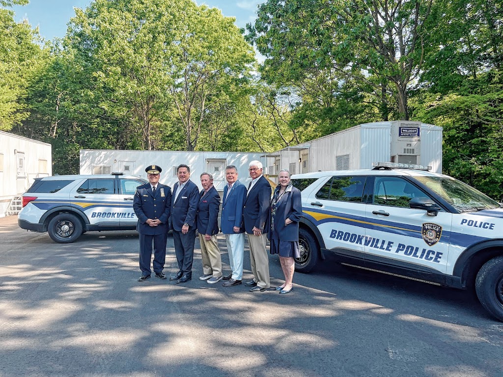 Brookville Police Department | 195 Brookville Rd, Glen Head, NY 11545, USA | Phone: (516) 440-2300