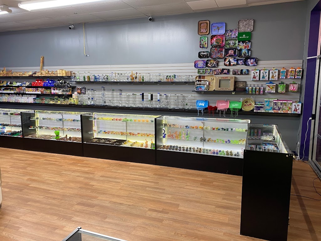 710 Glass Co. St. Charles | 3104 W Clay St, St Charles, MO 63301, USA | Phone: (636) 896-4038