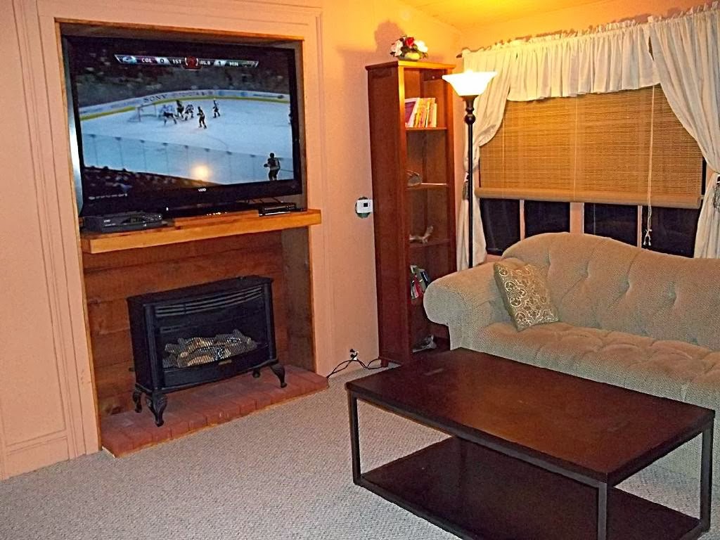 Historic Niagara River Cottage | 1900 E River Rd, Grand Island, NY 14072, USA | Phone: (716) 998-0318