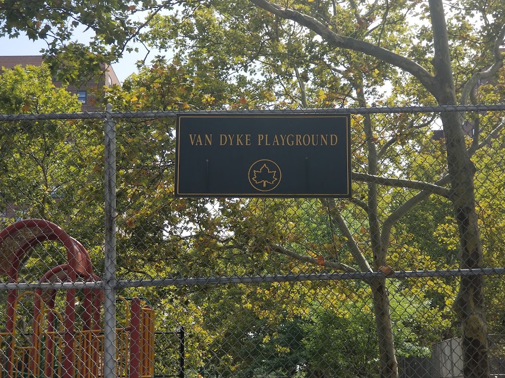 Van Dyke Playground | Dumont Ave. &, Powell St, Brooklyn, NY 11212, USA | Phone: (212) 639-9675