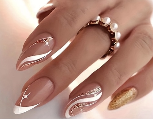 Lynn Luxury Nails & Spa | 15220 15 Mile Rd, Fraser, MI 48026, USA | Phone: (586) 200-5116