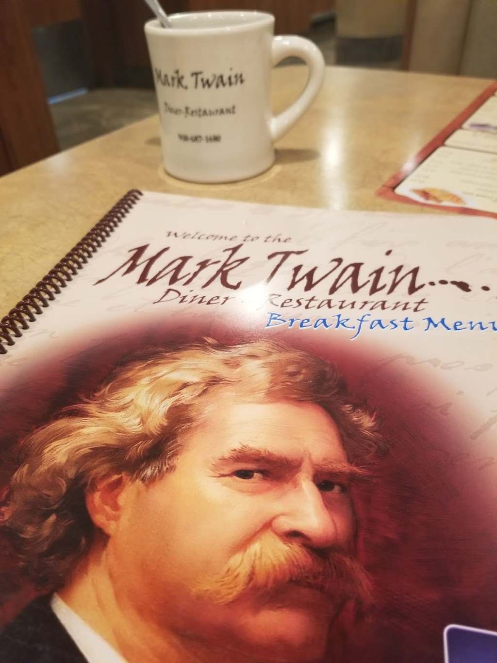 Mark Twain Diner Restaurant | 1601 Morris Ave, Union, NJ 07083 | Phone: (908) 687-1680