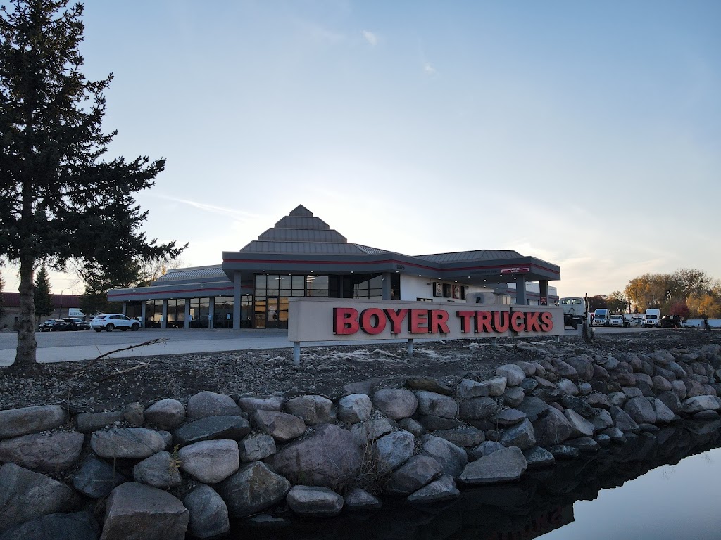 Boyer Trucks | 8025 Highway 101 W, Savage, MN 55378, USA | Phone: (952) 846-6900