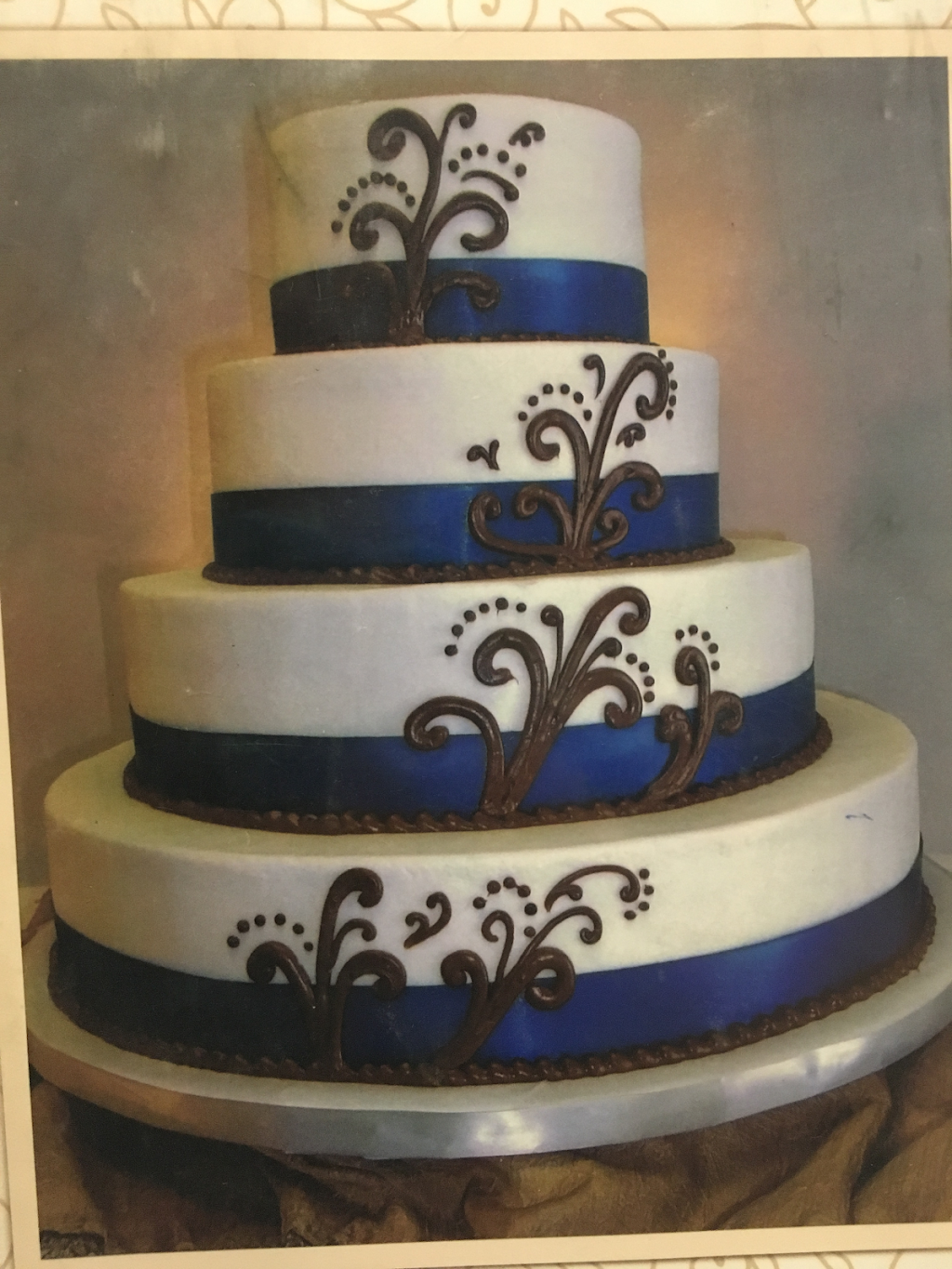 Caros Cakes & Catering Inc | 830 Bayou Blue Rd, Houma, LA 70364, USA | Phone: (985) 868-3773