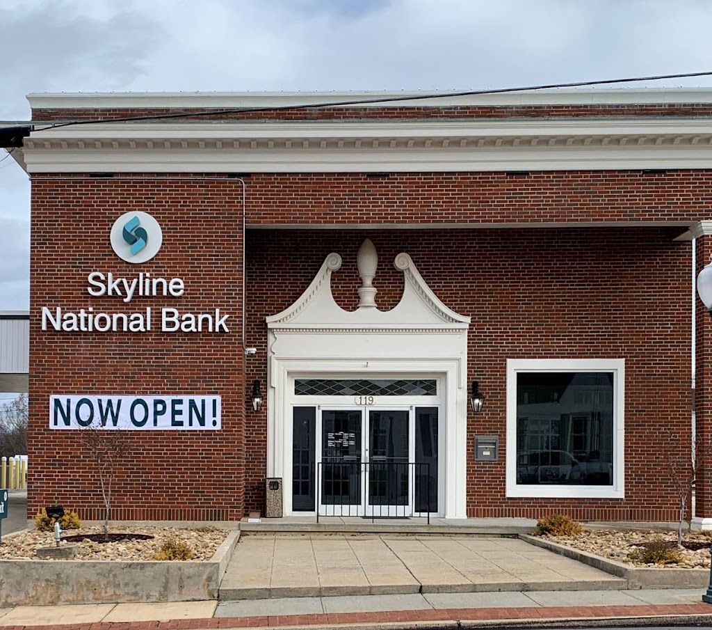 Skyline National Bank | 119 Gaither St, Mocksville, NC 27028, USA | Phone: (336) 477-7010