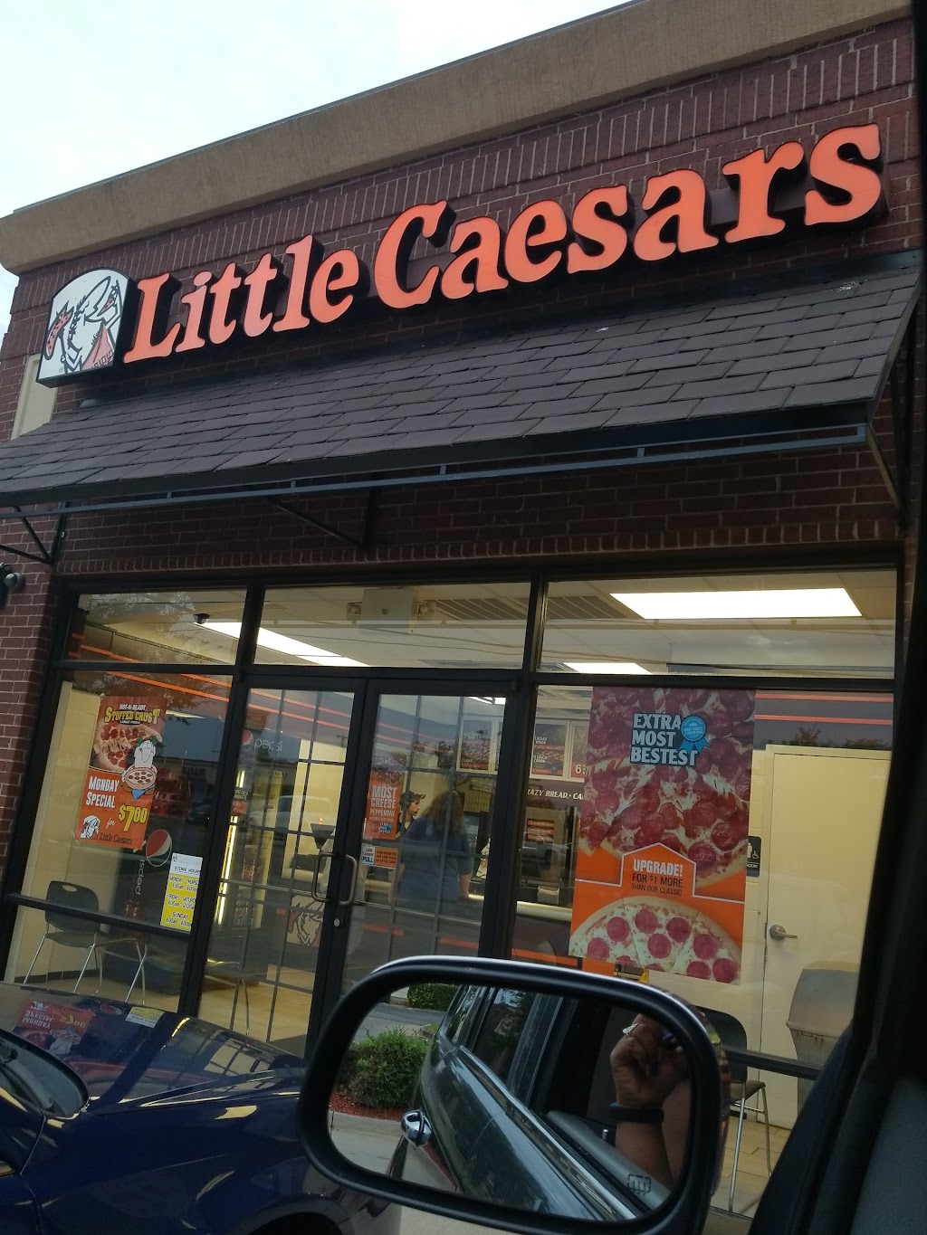 Little Caesars Pizza | 10721 N May Ave, Oklahoma City, OK 73120, USA | Phone: (405) 753-9646