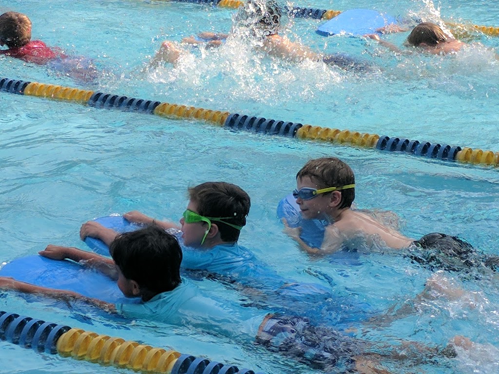 Country Glen Swim & Tennis Club | 10055 Glen Rd, Potomac, MD 20854, USA | Phone: (301) 424-7525