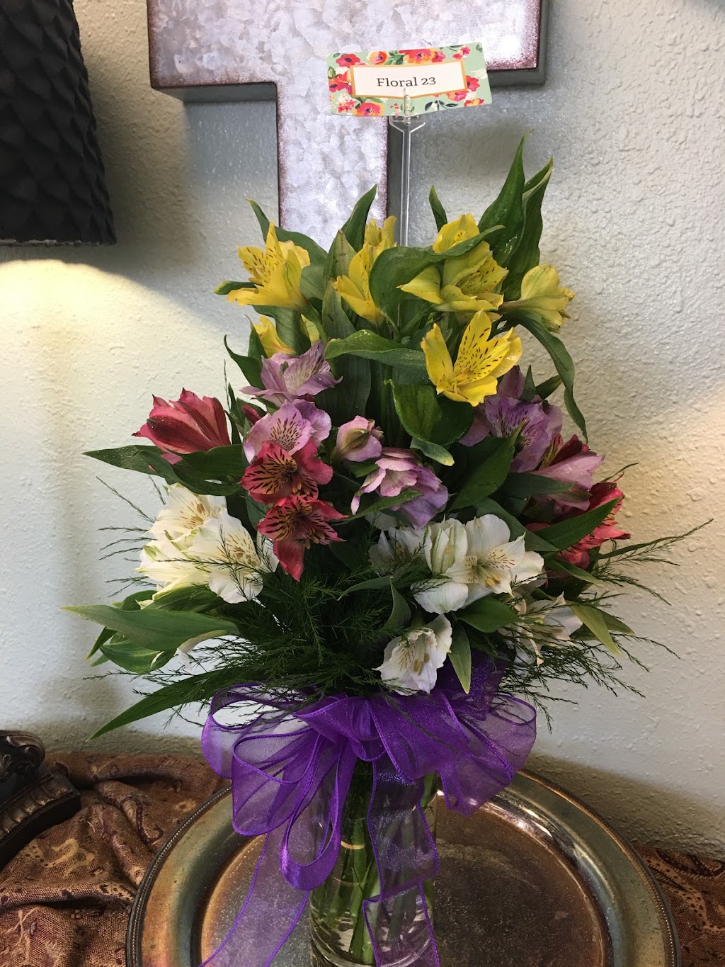 Floral 23 | 7407 NW 23rd St, Bethany, OK 73008, USA | Phone: (405) 603-5280