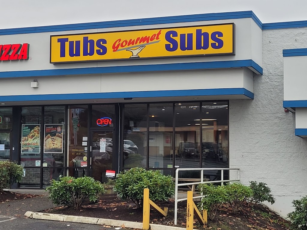 Tubs Gourmet Subs | 4400 168th St SW #201, Lynnwood, WA 98037, USA | Phone: (425) 741-9800