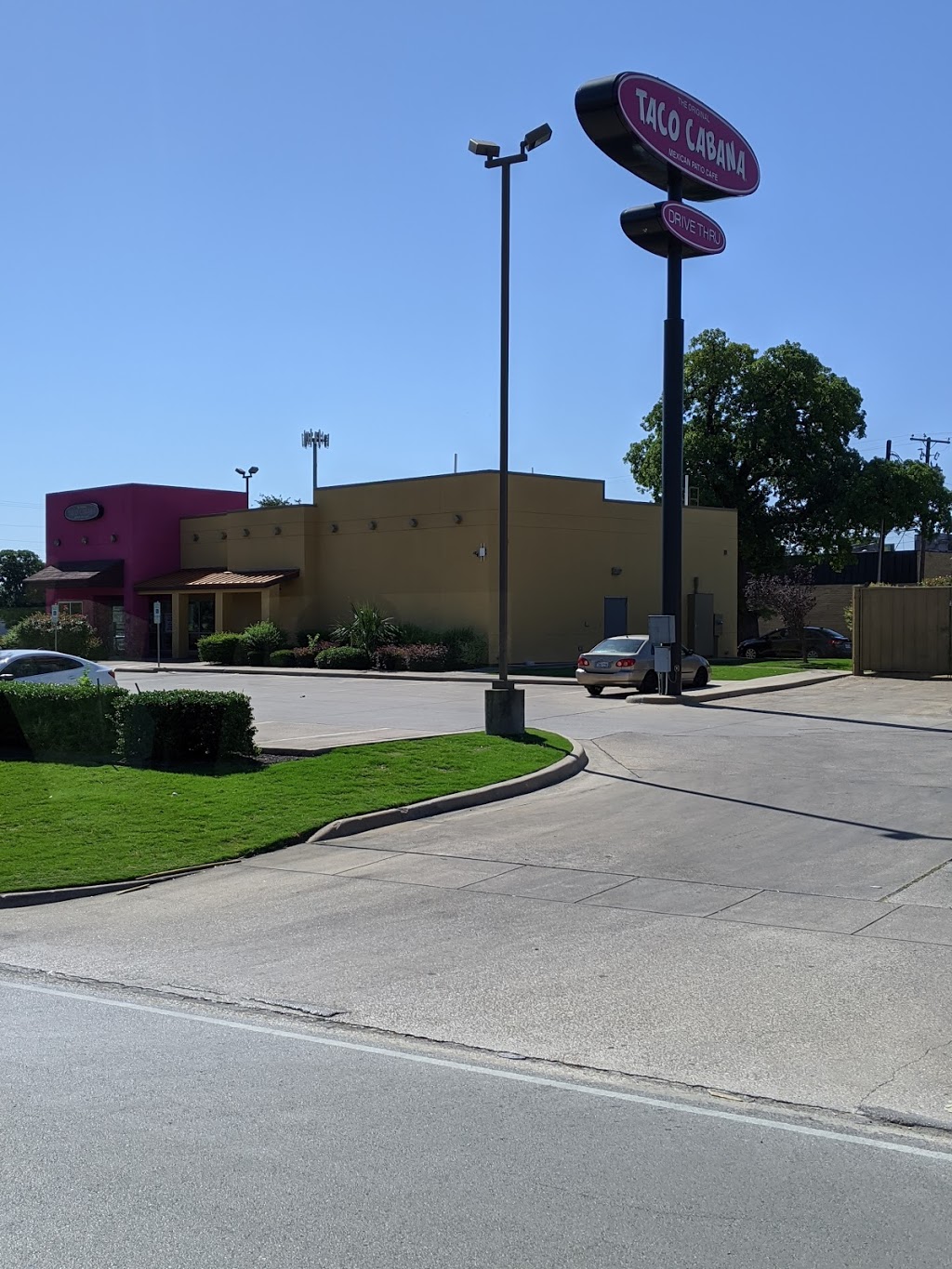 Taco Cabana | 801 N Beach St, Fort Worth, TX 76111 | Phone: (682) 647-1269