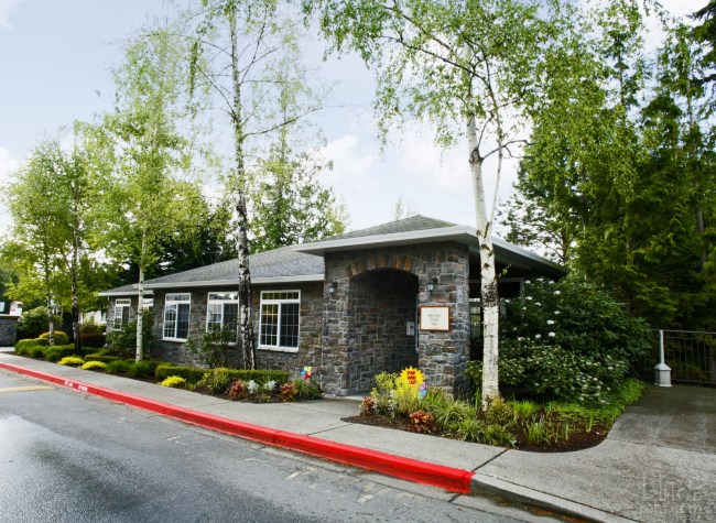 The Knolls at Inglewood Hill | 22626 NE Inglewood Hill Rd, Sammamish, WA 98074, USA | Phone: (425) 658-5267