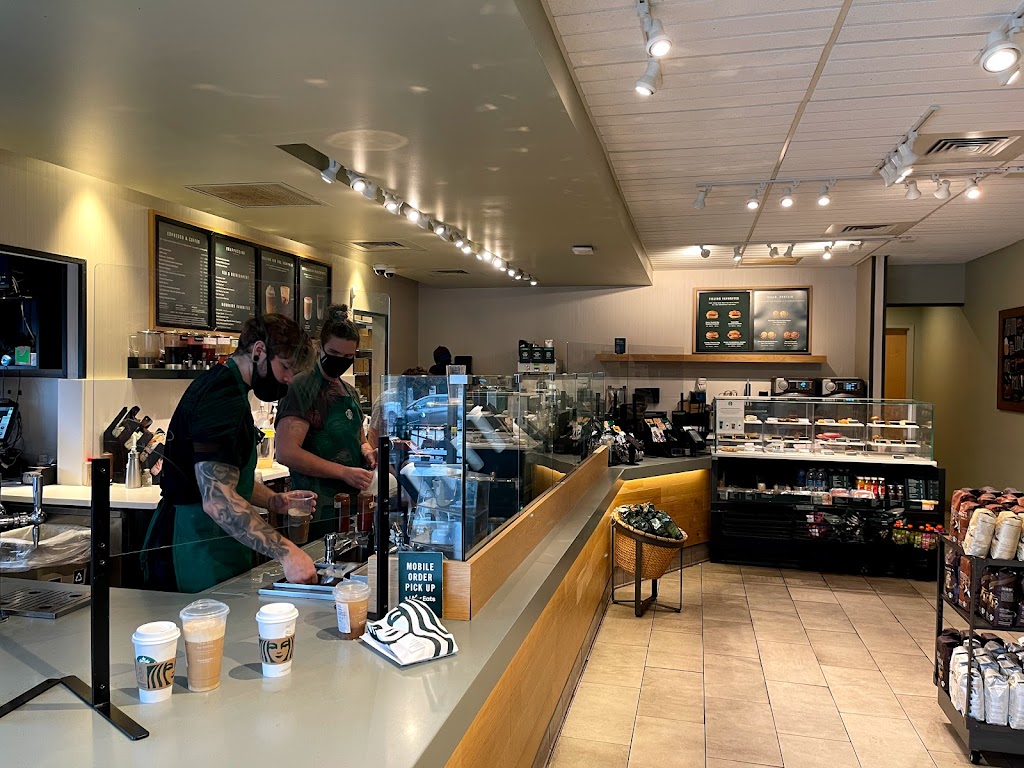 Starbucks | 3910 75th St, Kenosha, WI 53142, USA | Phone: (262) 697-5643